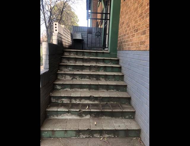8 BEDROOM APARTMENT FOR SALE IN ROSETTENVILLE